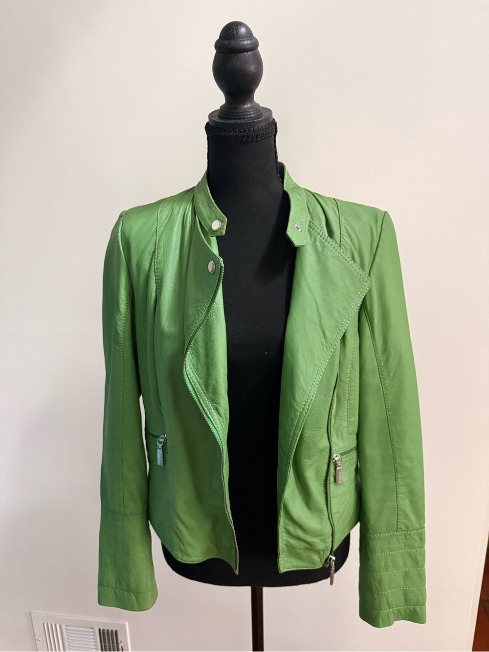 Bernardo Genuine Leather Moto Jacket S Apple Green Asymmetrical Biker - Picture 2 of 12